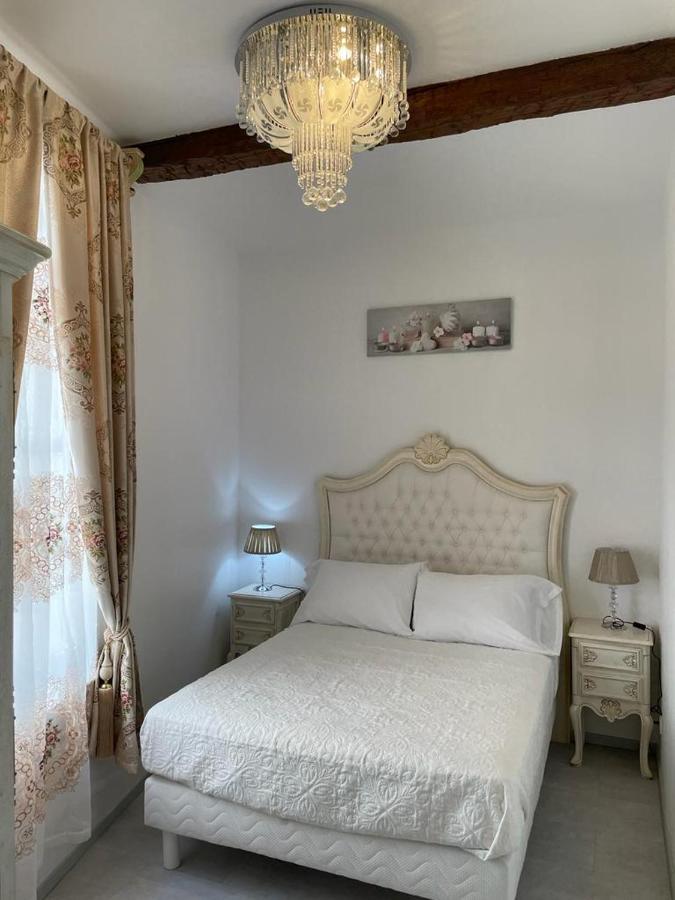 Maison Du Cloitre Couvent Des Carmes 纳博讷 外观 照片